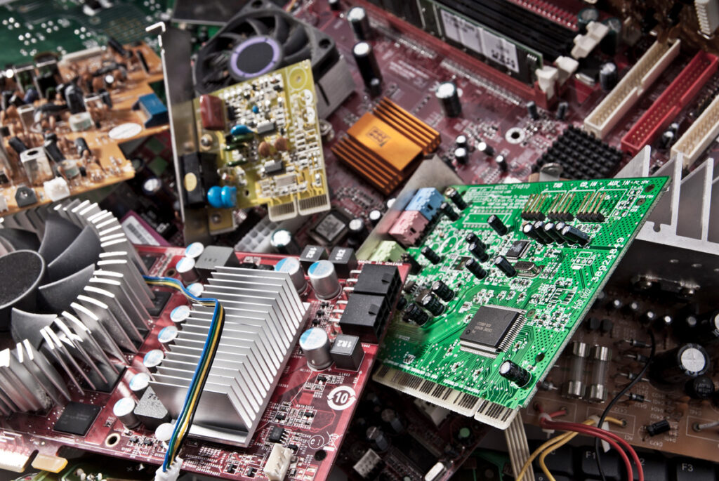 Alte-Computer-richtig-entsorgen